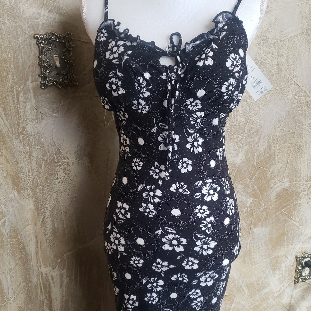 No Boundaries Black & White Floral Midi Dress